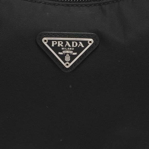 Prada Re-Edition 2000 Black Nylon Shoulder Bag - Picture 5 of 7